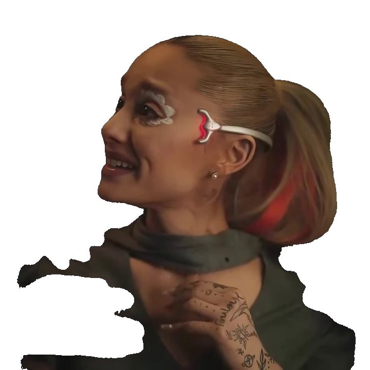ariana-grande-smiling-then-cryin-blonde-woman-in-chair